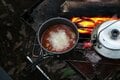 火にかけて「待っている時間」がごちそう缶＆「開けてすぐ」のごちそう缶。“焚き火が似合う” 缶詰3選＜後編＞【缶詰博士の缶たん”CAN”P料理 vol.11】の画像006