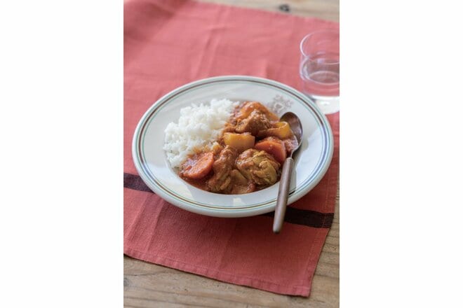 アウトドア飯の調味料に「カンロ飴」をポンッ！  砂糖と水飴、しょうゆ、食塩の「シンプルな原材料」だから使い勝手がいいんです！の画像002