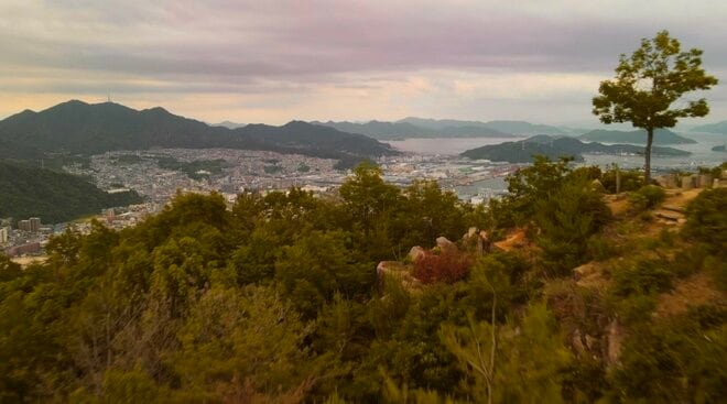 【実は毎日のように見られる「身近な絶景」】夕暮れ前の「おいしい時間」 ちょっとだけ眺めの良い場所で満喫してみよう！「トワイライトハイク de カフェ」の画像007