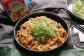 シビれる辛さが登山向き？「缶詰で作れる汁なし担々麺」で雨宿り休憩を楽しんだぞ【缶詰博士の缶たん”CAN”P料理 vol.46】の画像006