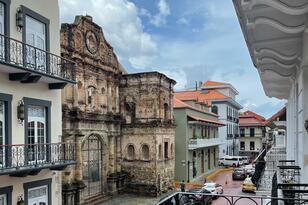 「海外在住歴10年の女性ライター」が解説する「女性のひとり旅」絶対にトラブルを避けるための「4つの打ち手と3つのNG行動」とは？