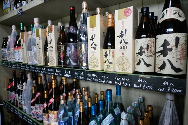 【鹿児島県 指宿市】施設見学めぐりが楽しい！  廃校リノベの「ブルワリー」＆ 歴史ある「焼酎蔵」＆ 特産品の「かつお節工場」 さらに「日本最南端の駅」にも立ち寄りの画像014