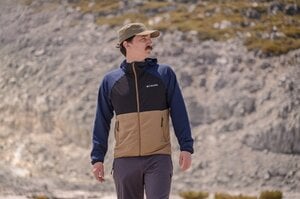 【秋のウェア選びのポイントは“汎用性の高さ”にあり】肌寒い時期の山なら「コロンビアの万能ソフトシェル」が抜群に快適！