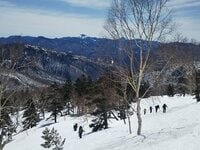 「ゴールデンウィーク限定」ルートで楽しむ「残雪期の尾瀬・至仏山」！  春の雪山ハイキング