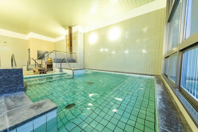 栂池高原スキー場や雨飾山とセットで！「サンテインおたり」の天然温泉と古代檜湯の冷泉でリフレッシュ【山帰り、今日はどこでととのう？ vol.2】の画像001