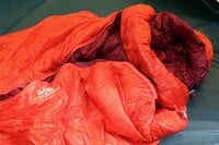 【ショップ店員に聞く！ イチ推しアウトドアギア】 シュラフ「2つの重要値」で選ぶなら、モンベル「シームレス ダウンハガー800」！  春の寒暖差にもOK〈石井スポーツ ヨドバシ新宿西口店 vol.7〉