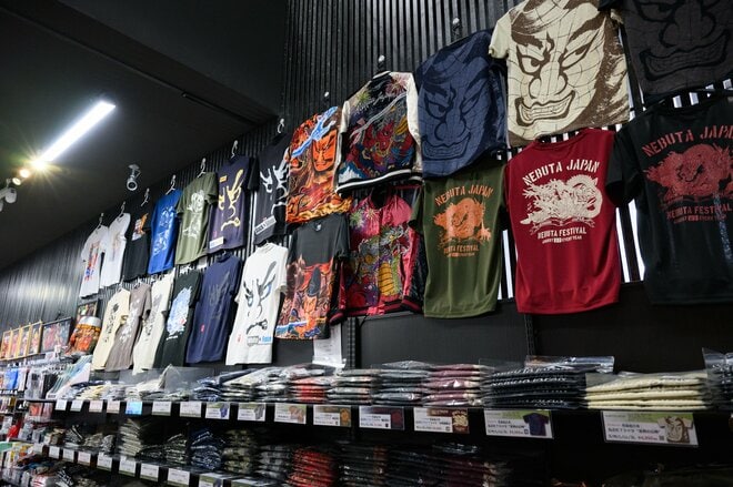 スキーもいいけど、青森行くなら観光も楽しまなきゃ！  冬でも “ねぶた” が間近で見られる「ねぶたの家 ワ・ラッセ」＆ 巨大彫刻 “あおもり犬” が鎮座する「青森県立美術館」の画像015