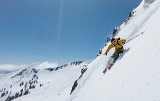 【NORRØNA / HESTRA / POC / HOUDINI / ACLIMA 】スノーシーンを彩る北欧ブランドはライフスタイルとアウトドアが重なり合う遊び心と妥協のないテクノロジーで最高峰の品質を約束【フルマークス ストア】