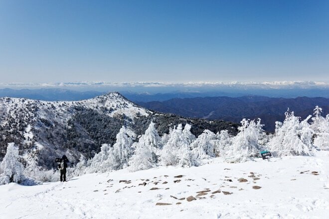 【春の雪山登山入門におすすめ】気軽に楽しめる絶景雪山ルート「湯ノ丸山」への画像001