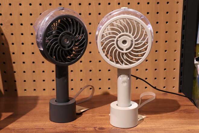 【ショップ店員に聞く！ イチ推しアウトドアギア】涼しさ・気持ち良さ段違い！ 「ミスト機能付きファン」ハンディ＆据え置きタイプ〈WILD-1 ゆめが丘ソラトス店 vol.1〉 の画像001