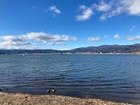 諏訪湖が「全面結氷」!   諏訪在住記者が教える「2022年は見られる？」4年ぶりの奇跡の光景【御神渡り】とは？