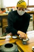 静岡・宇治と並ぶ日本三大銘茶の里で八十八夜直前の茶畑へ！ 老舗専門店で生産者が語る東京近郊産地の強みとは？【フランス人茶商の茶国漫遊記 vol.04「新茶の息吹に誘われて〜狭山茶2」埼玉県日高市】の画像002