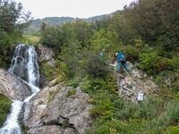 【日高山脈の山へ】 日本二百名山最難関の山、カムイエクウチカウシ山へ！  2024年・北海道