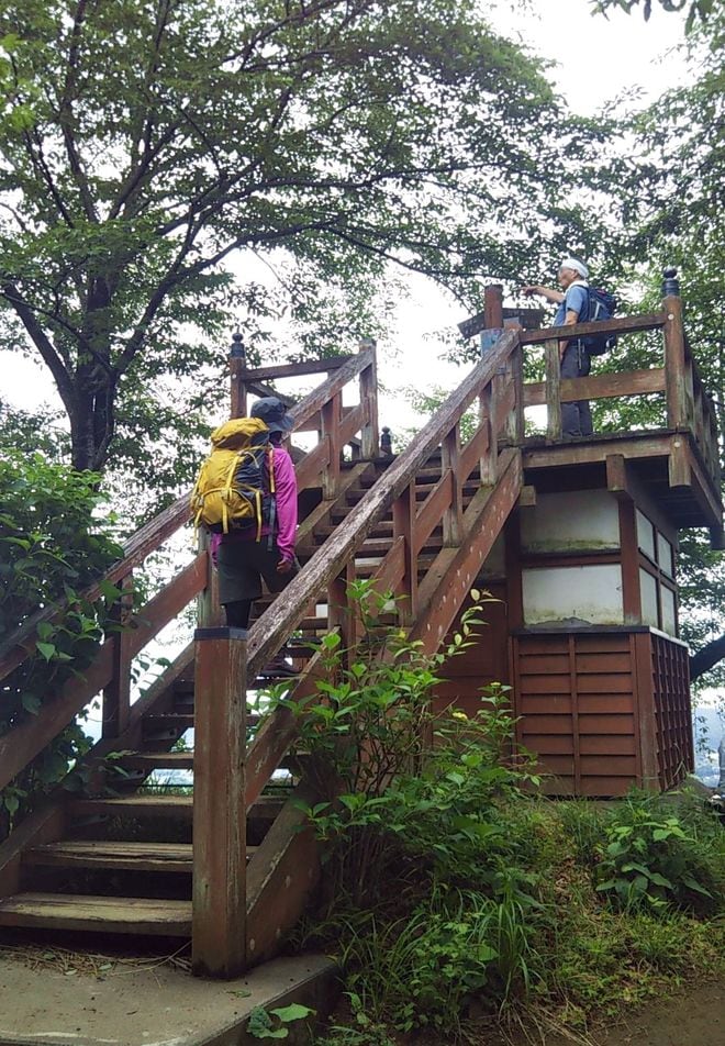都内から気軽に行ける低山ハイク！  アウトドア初心者最適「埼玉・奥武蔵の鐘撞堂山と羅漢山」をめぐるの画像004