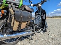 HONDAスーパーカブ長距離ツーリングでサイドバッグに入れておきたい「パンク・燃料切れ・破損」トラブル対応グッズ5選