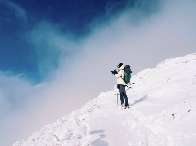 【百名山登山】待ちに待った雪山シーズン開幕！ “晴雪”を求めて谷川岳へ登ると「ドラマチックな谷川劇場」が待っていた《上信越国立公園》2022年の画像006
