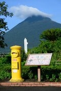 【鹿児島県 指宿市】施設見学めぐりが楽しい！  廃校リノベの「ブルワリー」＆ 歴史ある「焼酎蔵」＆ 特産品の「かつお節工場」 さらに「日本最南端の駅」にも立ち寄りの画像023