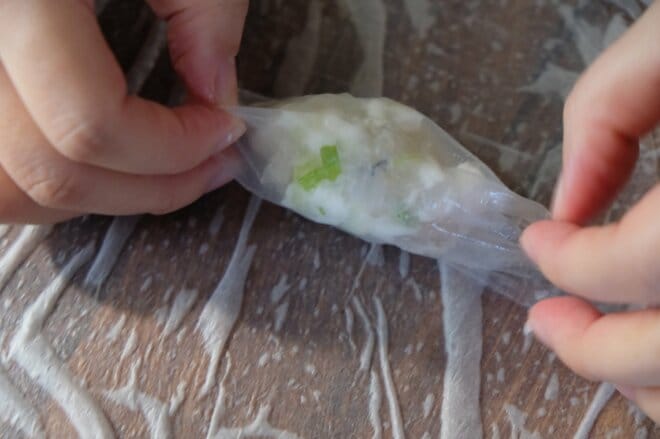 ＜冬キャンプ向け＞湯気ほかほか！  ライスペーパーで作る「海老蒸ししゅうまい」【季節の外ごはん vol.65】の画像003