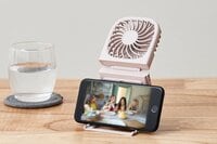 目にも涼しい “イルミ点灯”「ハンディファン」＆多機能・ニュアンスカラーで使いやすい「5WAYスリムファン」 夏の必需アイテム【モットル】