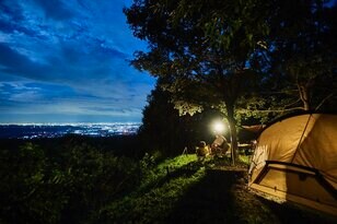 この体験は “一生モノ”！  一度は訪れたい「夜景の美しいキャンプ場」3選【絶景キャンプ場ガイド-言葉を失うほどの風景に会いに行こう- vol.2】
