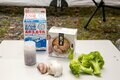 ＜松屋でバズった懐かしの限定メニューを再現！＞世界一ニンニクを美味しく食べるジョージア料理「シュクメルリ」を鶏缶詰で作ってみた【缶詰博士の缶たん“CAN”P料理 vol.22】の画像003