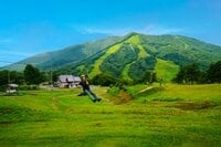 長野と新潟にまたがる避暑地「斑尾高原」は遊びがいっぱい!「ジップライン」で風切る気持ちよさは“標高の高さ”がもたらすプレゼント!