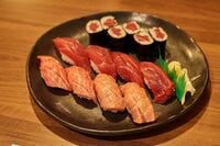 【落札価格は3億円超え？】一年でもっとも高価な魚をいち早く見物する「大間マグロキャンプ」レポート＜後編＞【絶景キャンプ場ガイド-言葉を失うほどの風景に会いに行こう- vol.27】