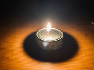 不意の停電でも慌てない「アウトドア照明ワザ」3選！  実体験で学んだ「落ち着き・身を守る行動」のためのアイテム＆アイデア「実践レポ」