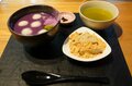 花より団子？ いや、どっちも満喫！「亀戸天神」藤の花 雅な紫に彩られた幻想的な世界へ【東京都・江東区】の画像012