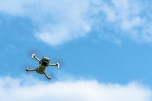 2022年12月に国家資格も導入！  絶景を狙える「ドローン」基礎知識と「操縦体験」レポート