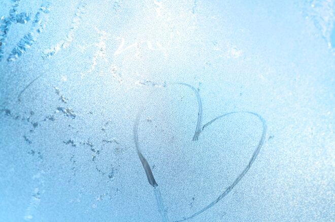 【絶景オンパレード！ 有名リゾートの隠れたスポット】厳しい寒さが作り出すアート！「窓霜の世界」 星野リゾート トマム  北海道｜2026年の画像006