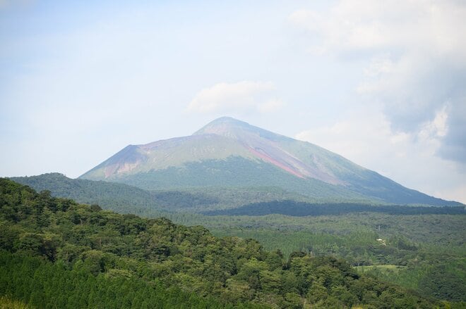  活火山“霧島”の麓に息づくパワースポット「霧島神宮」  西南戦争の負傷兵を癒した妙見温泉の名湯「キズ湯」を堪能【鹿児島県霧島市】の画像008