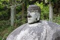 【御柱祭だけではもったいない！】“岡本太郎が震えた” 諏訪湖畔のミステリアスな仏様「万治の石仏」がかわいすぎる！の画像007