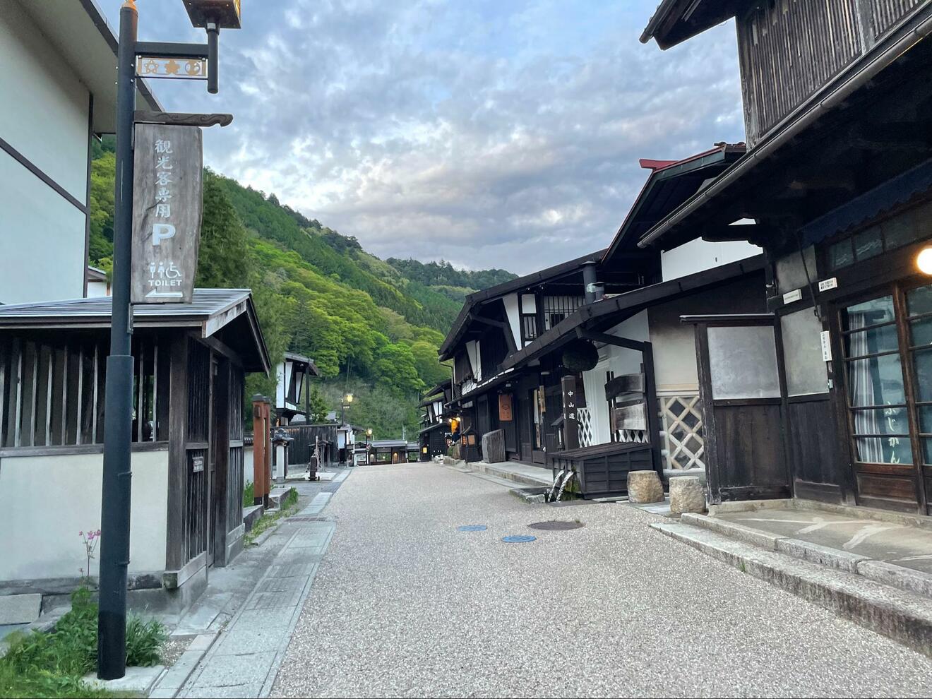 画像・写真：石畳と宿場町の佇まいを静かに愉しむ旅「中山道・木曽路」 今も残る「福島宿」の江戸情緒【長野県木曽郡木曽町】【合計6枚】｜トラベル