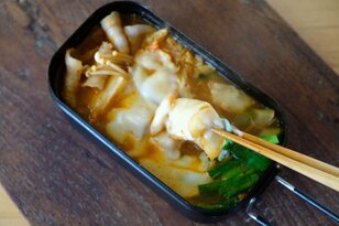 【あまった餅は揚げると絶品なんです】＜プチっと 鍋×餅＞で作る冬キャンプの新定番「あったか簡単レシピ」