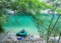 ミネラルウォーターよりきれい？ 奇跡の清流「仁淀ブルー」の桃源郷＜高知県・安居川 前編＞【ユーコンカワイの股旅リバログ vol.6】