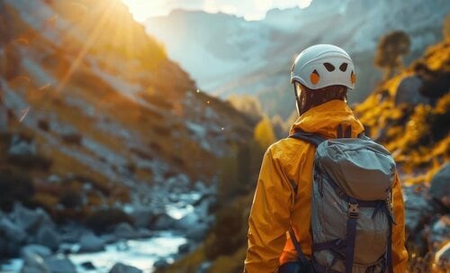 登山用ヘルメット