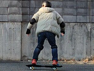 「スノーボード」“木の葉滑り”レベル「おやじボーダー」のオフトレ！「ブレイブボード」修練での「今冬の成果」とは！？【動画あり】