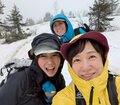 5月の福島で残雪＆暴風体験！【安達太良山＆一切経山】女子3人ハイキング～ライト登山のつもりが「ガチ冒険」になった1泊2日全記録～の画像024