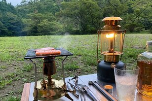 「手間と轟音が愛おしい」ヘビーユーザーが明かす「クセがすごいアウトドアギア」灯油バーナー「5つのメリット」