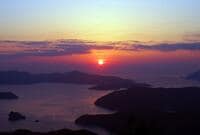 サンセットが美しすぎる！ 世界自然遺産「奄美大島」厳選「夕日スポット2選」からの絶景！ 希少なマングローブ、アマミノクロウサギにも会える？「現地レポ」
