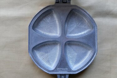 こんなの見たことある！？ 昭和レトロな「バウルー」の焼き