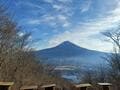 冠雪した「富士山」の展望はまさに絶景！  山梨百名山「長者ヶ岳」 田貫湖に映る “逆さ富士” も魅力！  4時間で往復OK「登山レポ」の画像002