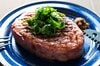 「肉、食うかい？」辞書級サイズの巨大ハム缶を丸ごと焼いてみた！【缶詰博士の缶たん”CAN”P料理 vol.90】
