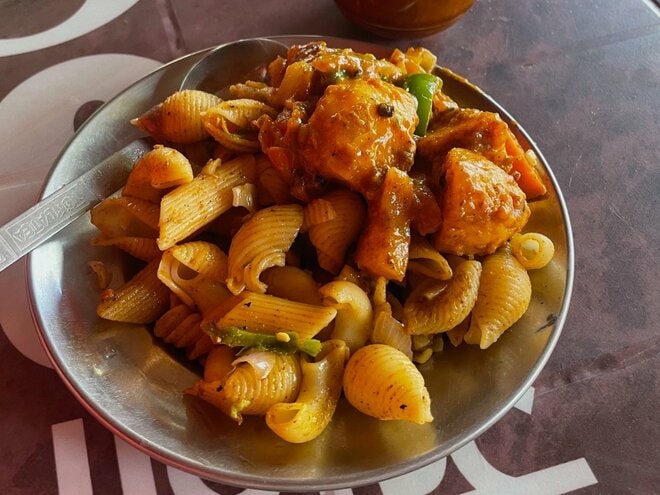  移住先で30年ぶりの学生生活を満喫中「日本とネパールのキャンパスライフ」 ここがこんなに違います【日本人ハイカーのネパール移住見聞録「Like a Rolling Stone」vol.7】の画像002