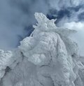 ゴンドラで観に行ける高さ5ｍの「スノーモンスター」！「日本三大樹氷」秋田県・森吉山で出会える絶景とは？の画像003