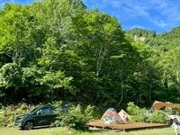 夜は「満天の星空」、朝は青々とした「山景色」を満喫！ 「雨飾高原キャンプ場」での1泊2日・家族キャンプは忘れられない体験「現地レポ」