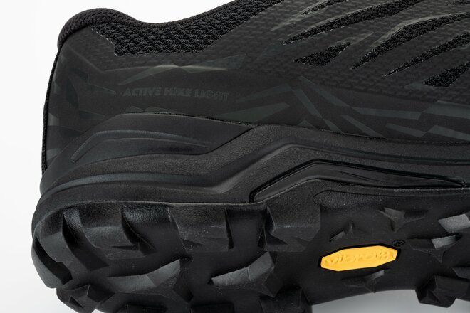 山から日常まで “これ1足”！ シリオの万能ローカット「P.F.13-2 Black」登場の画像002