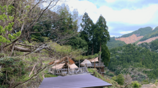 「コテージ・グランピング・デイキャンプ」で味わう「テント以前のアウトドア」の魅力ガイド