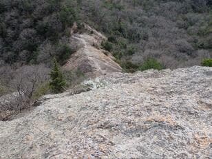 最高峰でも標高199mの日本一低いご当地アルプス「小野アルプス」で味わえるパノラマ絶景とは！？ 登山コースは「エスケープ＆絶壁う回」もOK！